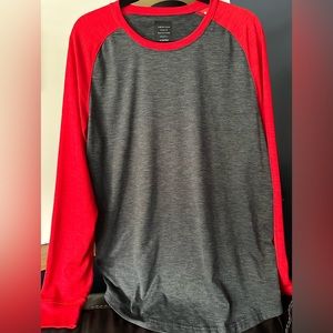 Men’s American Eagle Outfitters long sleeve active shirt size L